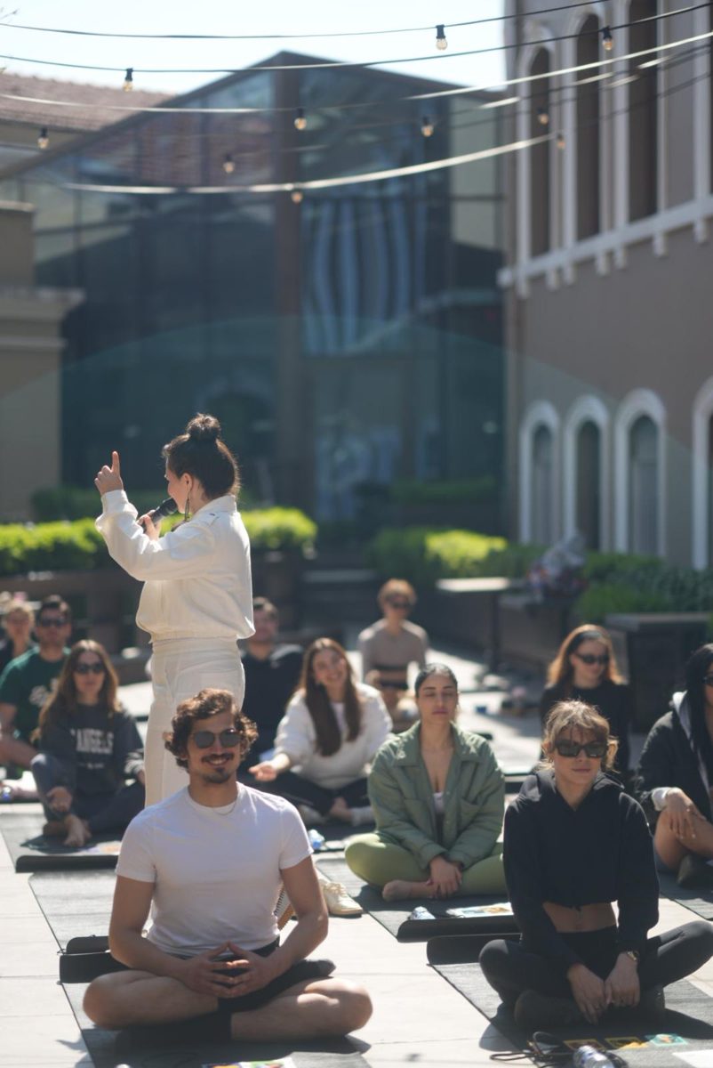 Kurumsal ses terapisi ve meditasyon atölyesi
