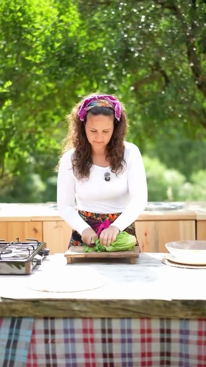 Taptaze Bir Yaz Salatası! 🌿🥗